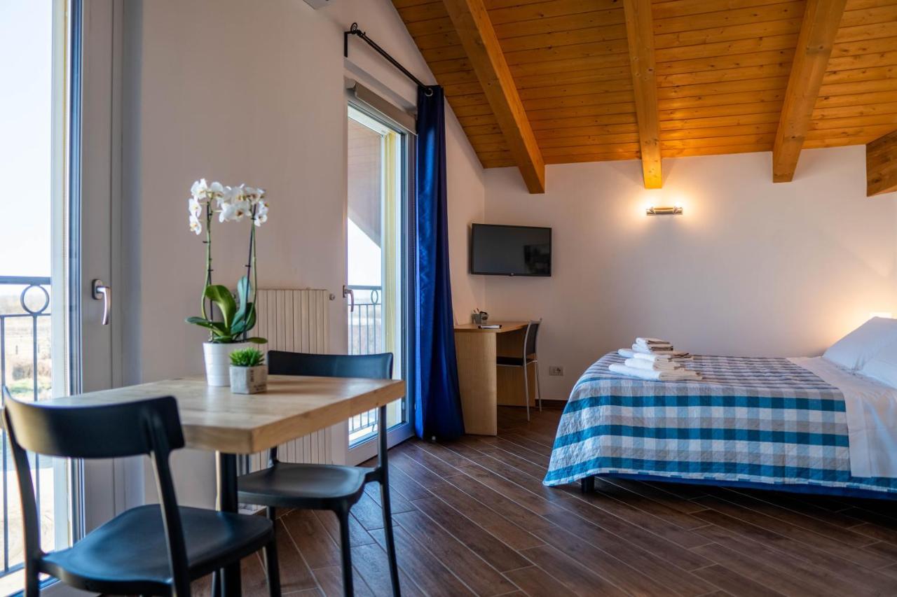 Residence Le Palme Torrazza Piemonte Zewnętrze zdjęcie