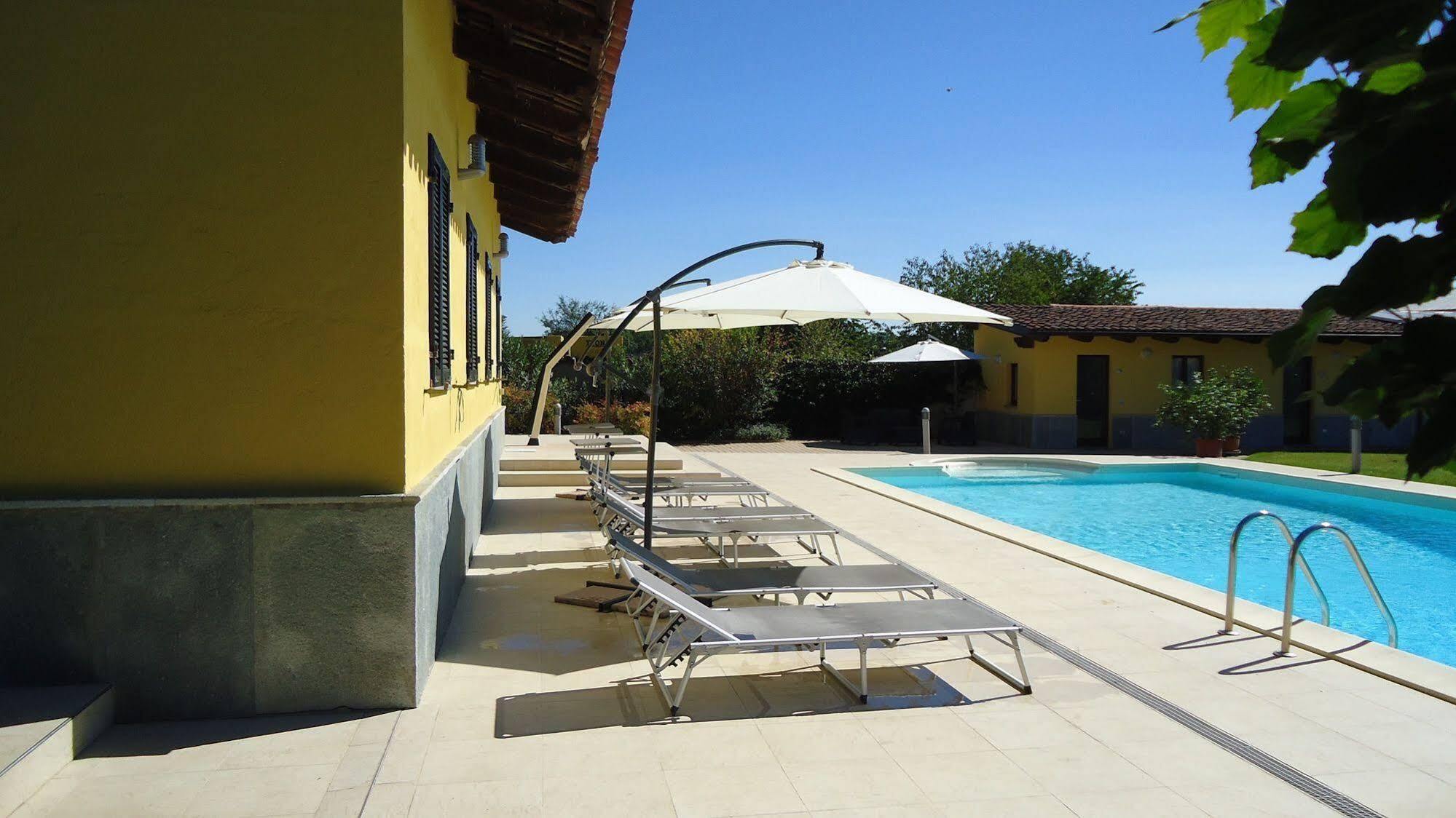 Residence Le Palme Torrazza Piemonte Zewnętrze zdjęcie